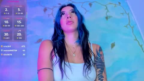 miss_evans_ online show from 10/11/25, 08:46