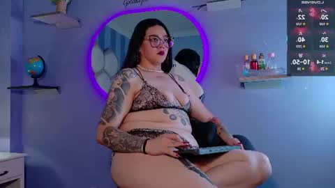 miss_evans_ online show from 07/02/26, 08:37