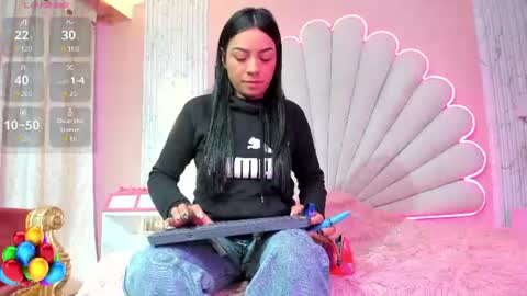 miss_evans_ online show from 07/14/26, 01:17