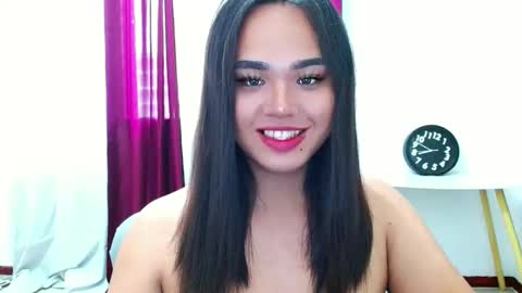 Lara online show from 09/22/25, 10:01