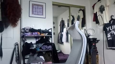 Miss Ivory online show from 02/19/26, 01:01