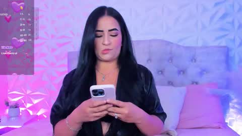 Ivy online show from 03/01/26, 02:24