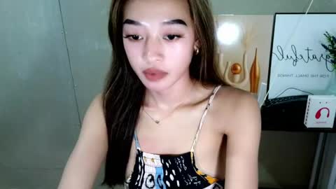 miss_j222 online show from 04/27/26, 12:36