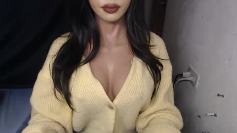 Lyn online show from 01/16/26, 01:48