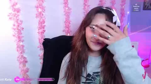 Snapshot of miss_jhelenaa_ chatting on 10/04/25, 12:30 miss_jhelenaa_ online show from 10/04/25, 12:30