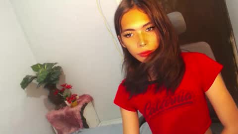 Snapshot of miss_juliex chatting on 06/07/26, 05:00 julie online show from 06/07/26, 05:00