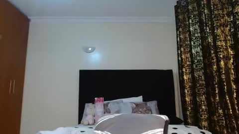 Miss Kiarrafit online show from 01/20/25, 06:53