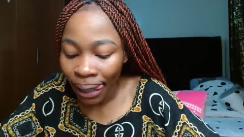 Miss Kiarrafit online show from 01/29/25, 08:56