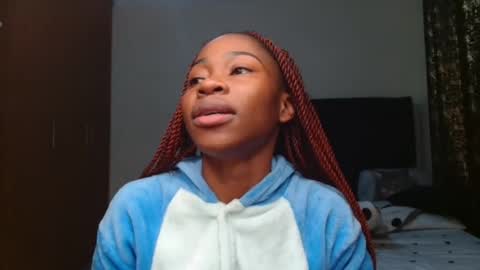 Miss Kiarrafit online show from 01/31/25, 03:09