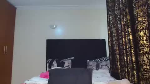 Miss Kiarrafit online show from 03/06/25, 11:47