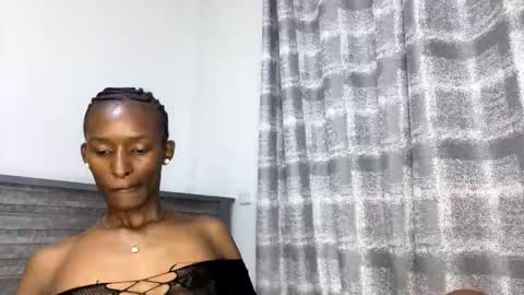 kiki online show from 02/24/26, 12:08