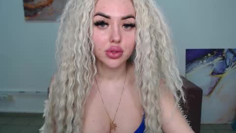 miss_kiten online show from 03/05/25, 09:59