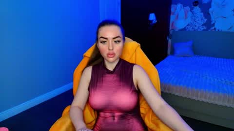 Snapshot of miss_kiten chatting on 07/08/26, 02:38 miss_kiten online show from 07/08/26, 02:38
