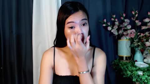 miss_kyrstyn online show from 11/05/25, 07:30