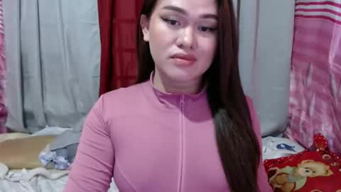 miss_leah07 online show from 03/05/26, 08:32