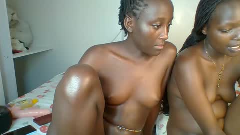 Snapshot of miss_lolah7 chatting on 05/05/26, 12:07 miss_lolah7 online show from 05/05/26, 12:07