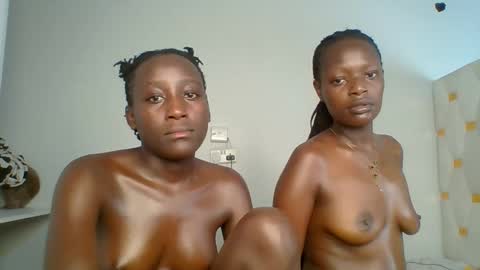 Snapshot of miss_lolah7 chatting on 05/17/26, 12:52 miss_lolah7 online show from 05/17/26, 12:52