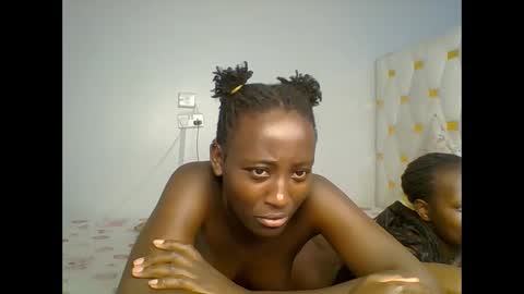 Snapshot of miss_lolah7 chatting on 05/25/26, 03:18 miss_lolah7 online show from 05/25/26, 03:18