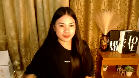 Snapshot of miss_loverxxx chatting on 07/02/26, 02:23 Dimple Rose online show from 07/02/26, 02:23