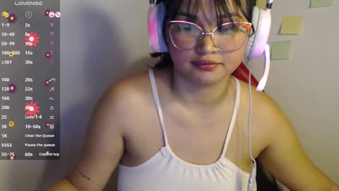 ly independent model online show from 01/25/25, 11:34