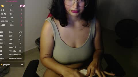 ly independent model online show from 09/26/25, 06:56