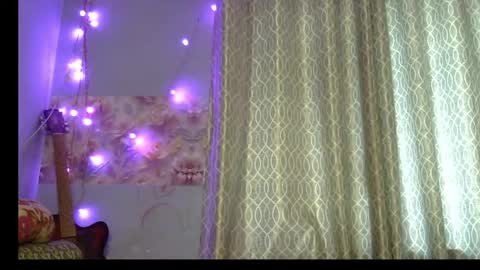 Snapshot of miss_mahi69 chatting on 04/29/26, 03:54 Mahi online show from 04/29/26, 03:54