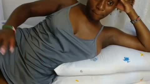 Snapshot of miss_monroee chatting on 07/15/26, 10:59 monroe online show from 07/15/26, 10:59