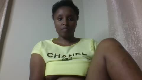 Snapshot of miss_nada chatting on 03/01/26, 04:09 sophia online show from 03/01/26, 04:09