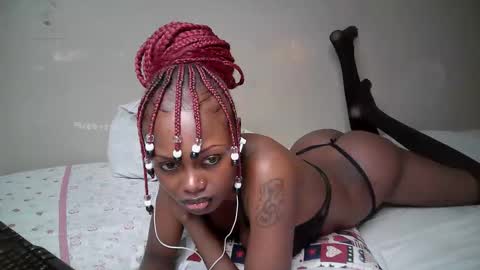miss_pretty01 online show from 05/16/26, 10:36
