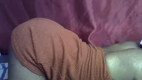 miss_rihanna2 online show from 10/14/25, 06:58