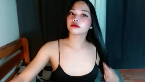 miss_sheimy online show from 10/08/25, 12:14