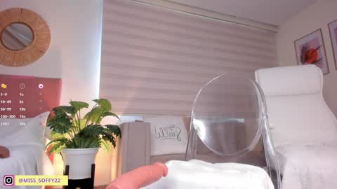 Sofia Alvarez online show from 01/10/25, 02:34