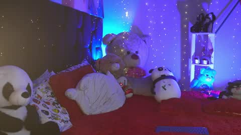 Sophie Cardenas ..... independent model online show from 01/22/25, 03:09