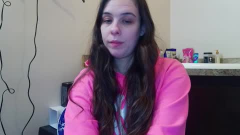 Bella online show from 12/15/25, 12:15