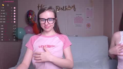 Snapshot of miss_sweetbb chatting on 12/02/24, 05:59 Bella online show from 12/02/24, 05:59