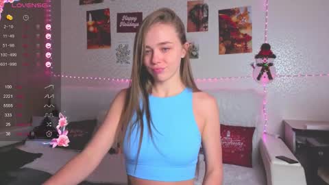 Bella online show from 03/16/26, 03:27