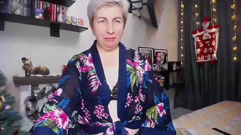 miss_tasha_kom online show from 01/06/25, 12:57