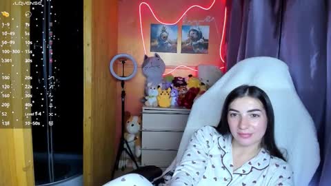 Snapshot of miss_tasy chatting on 09/25/25, 07:06 Melanie January 15th is my birthday there will be an interesting show online show from 09/25/25, 07:06