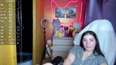 Snapshot of miss_tasy chatting on 10/13/25, 05:46 Melanie January 15th is my birthday there will be an interesting show online show from 10/13/25, 05:46