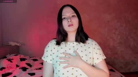 Snapshot of miss_teasee chatting on 03/22/26, 02:20 JULIE online show from 03/22/26, 02:20