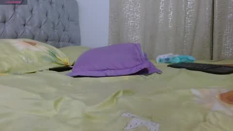 Snapshot of miss_valery2 chatting on 03/06/25, 06:30 hanna online show from 03/06/25, 06:30