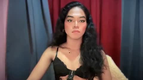 miss_veron_xoxo online show from 11/13/25, 08:24