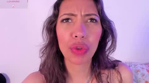 Miss Veronica online show from 03/05/25, 12:11