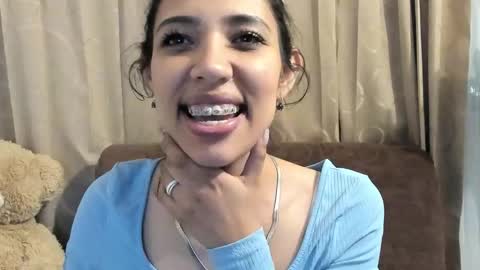 Miss Veronica online show from 03/24/26, 12:48