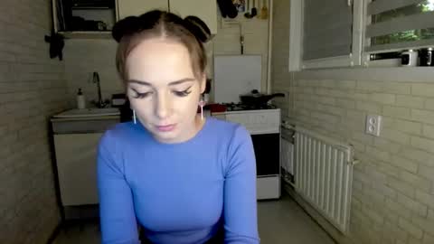 Snapshot of miss_you20 chatting on 09/27/25, 08:14 miss_you20 online show from 09/27/25, 08:14