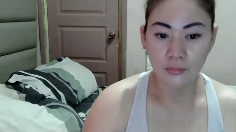 HOT MOMMY ZEPHYR online show from 02/14/26, 03:36