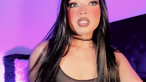 miss_zz online show from 11/04/25, 06:18