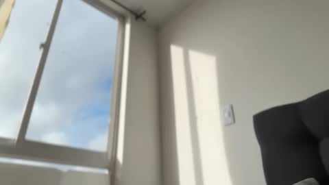 Ameliahs online show from 11/19/25, 12:27