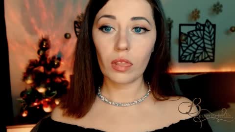 The divine Beverly online show from 12/28/24, 06:08