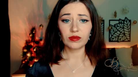 The divine Beverly online show from 01/01/25, 06:49